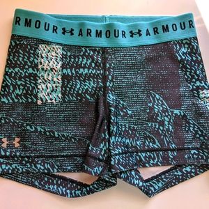 🍍Under Armour Spandex Shorts🍍